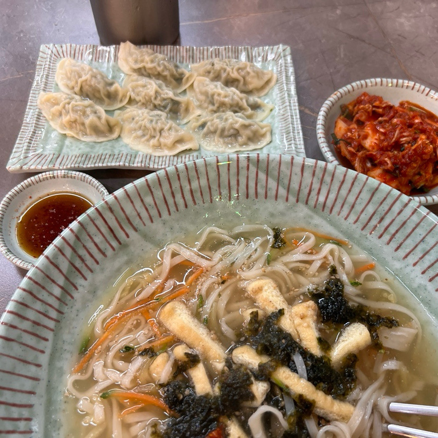 선비칼국수 신림대학동점 음식 사진